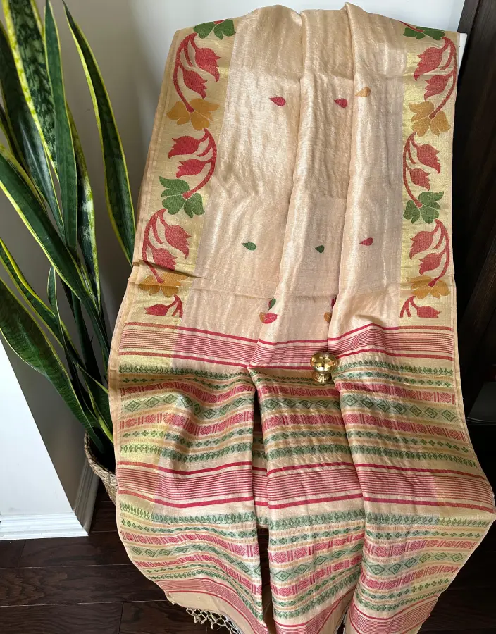 Traditional Cream Gorod Saree with Multicolor Thread Work Traditional Cream Gorod Saree with Multicolor Thread Work