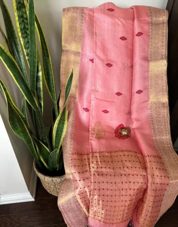 Traditional Baby Pink Gorod Saree with Zari Border and Red Buti